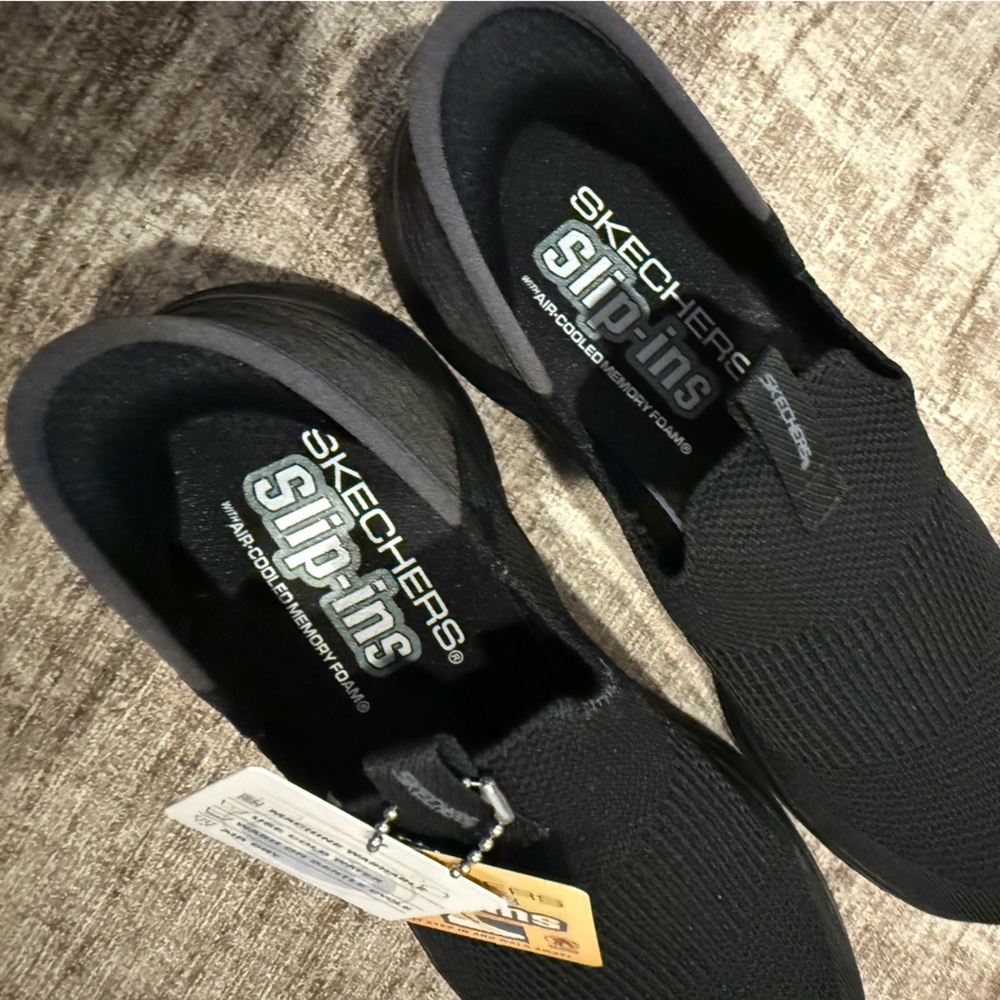 New! Skechers Kids Black Slip-On Sneakers with Cushioned Sole - Picture 4 of 5